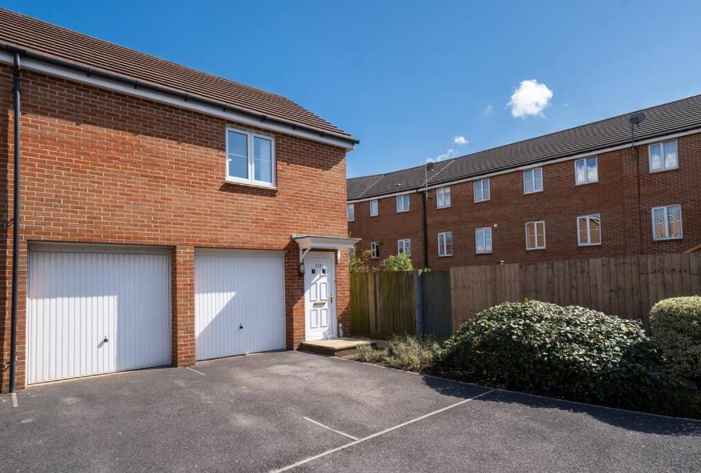 Bristol'S Coach House - 2 Bedroom Detached Apartment With Secure Parking Екстериор снимка